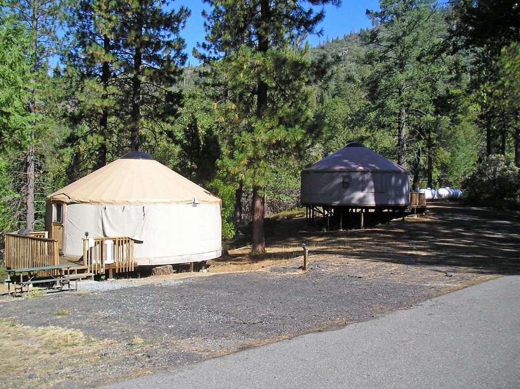 Yosemite Lakes Hillside Yurt 5 Harden Flat Exterior photo