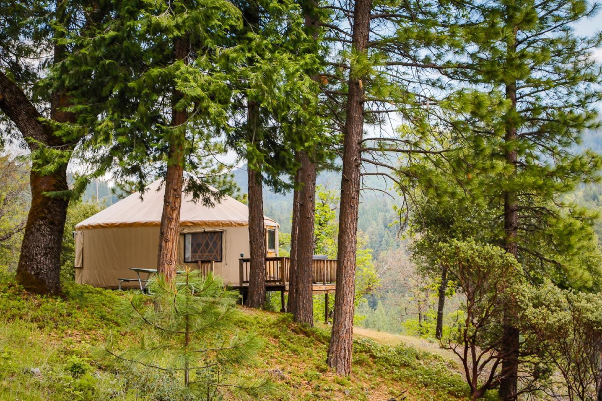 Yosemite Lakes Hillside Yurt 5 Harden Flat Exterior photo